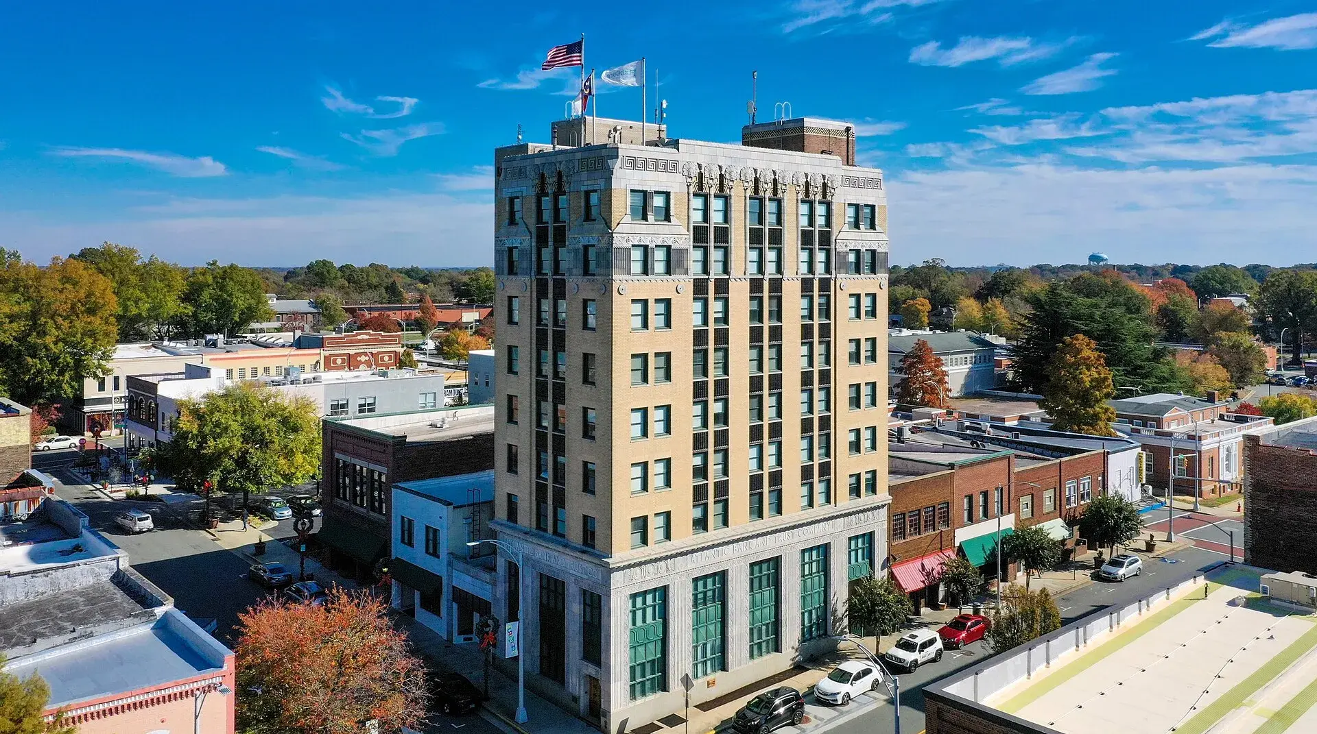 Professionally cleaned home exterior serving Burlington, North Carolina