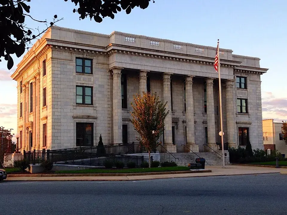 Professionally cleaned home exterior serving Graham, North Carolina