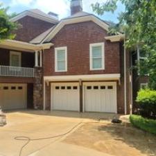 Roof Wash, House Wash, and Driveway Cleaning in Chapel Hill, NC 1