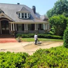 Roof Wash, House Wash, and Driveway Cleaning in Chapel Hill, NC 2